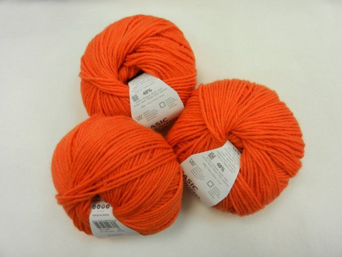 lot 200 : 3 basic merino orange