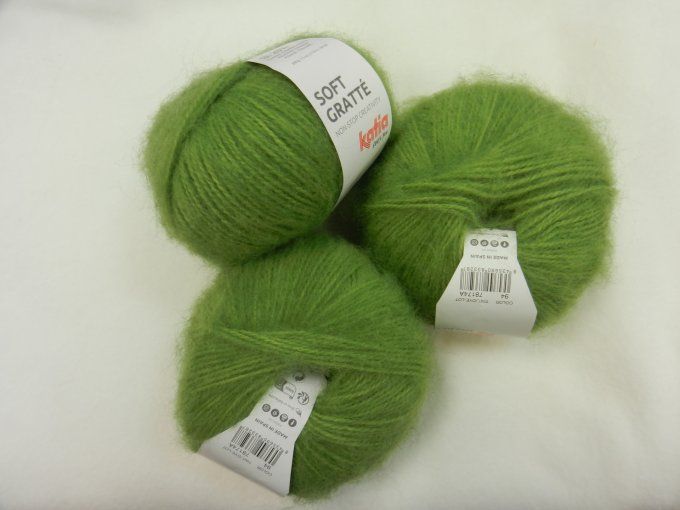 lot 207 : 3 soft gratté vert