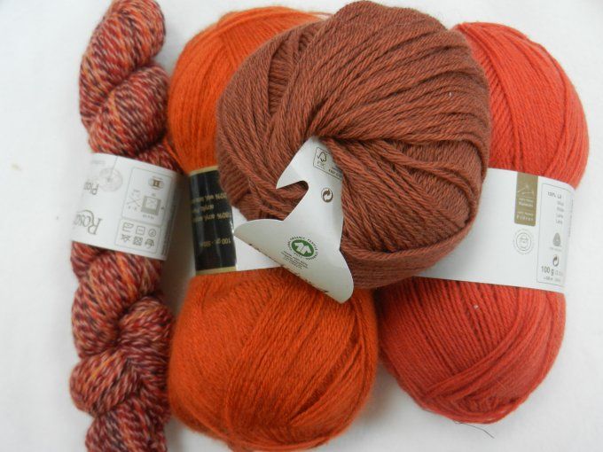 lot 245 : 4 mix orange