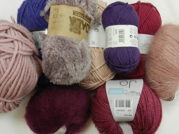 lot 249 : 9 mix rosé